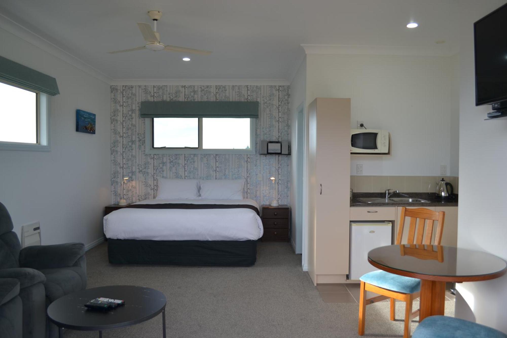 Austin Heights - Kaikoura Bed & Breakfast Room photo