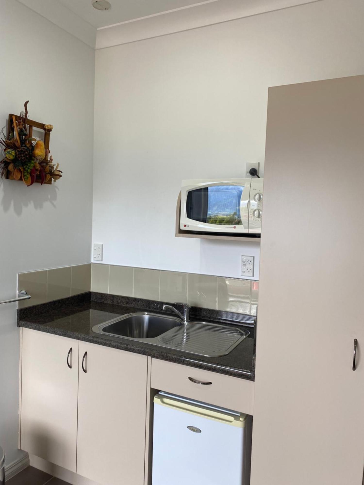 Austin Heights - Kaikoura Bed & Breakfast Room photo